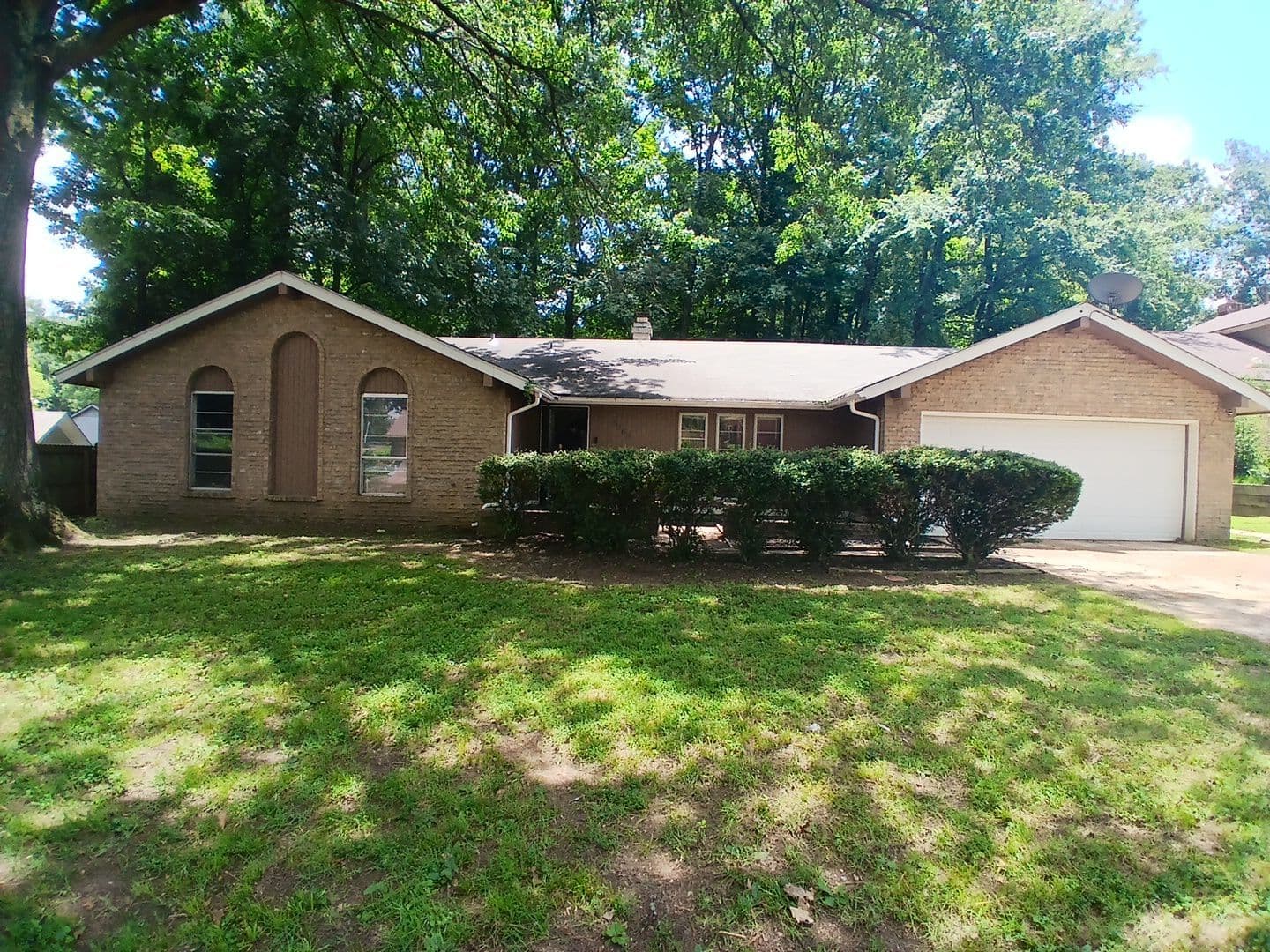 Memphis investment property at 5365 Dunnellon Ave Memphis, TN 38134 — before renovation